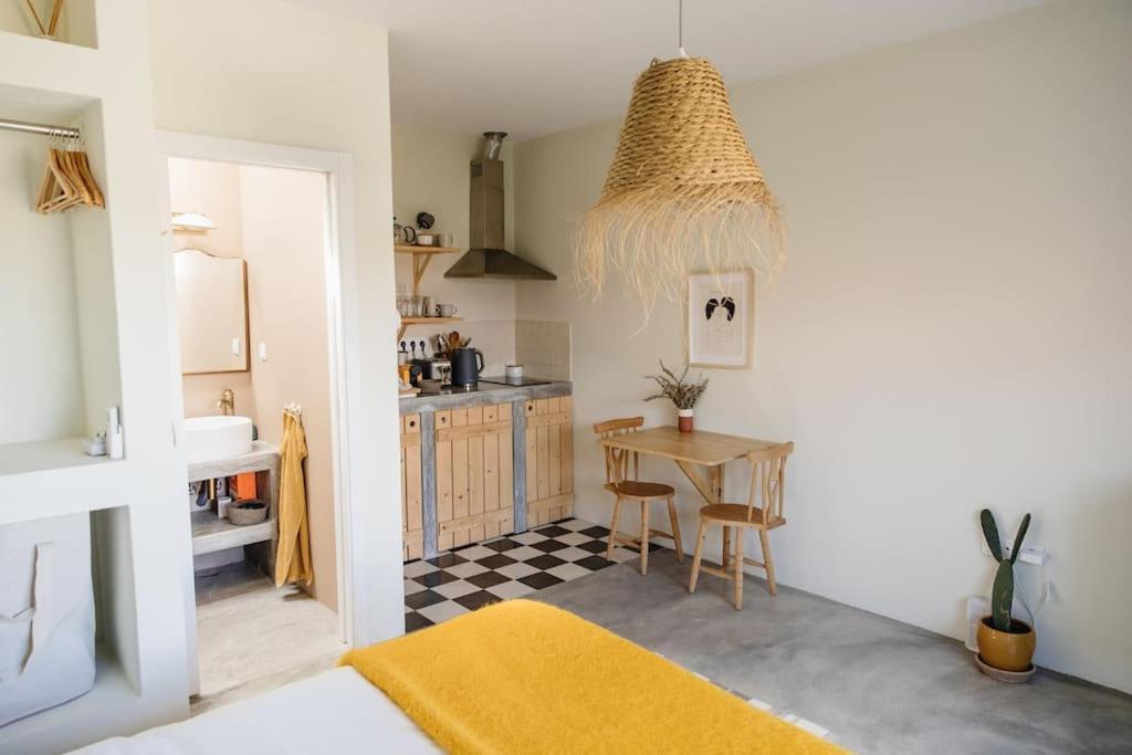 منزل الضيف Casais Brancos  في Casa Da Aldeia - Small House -Terra - Peniche - Baleal المظهر الخارجي الصورة
